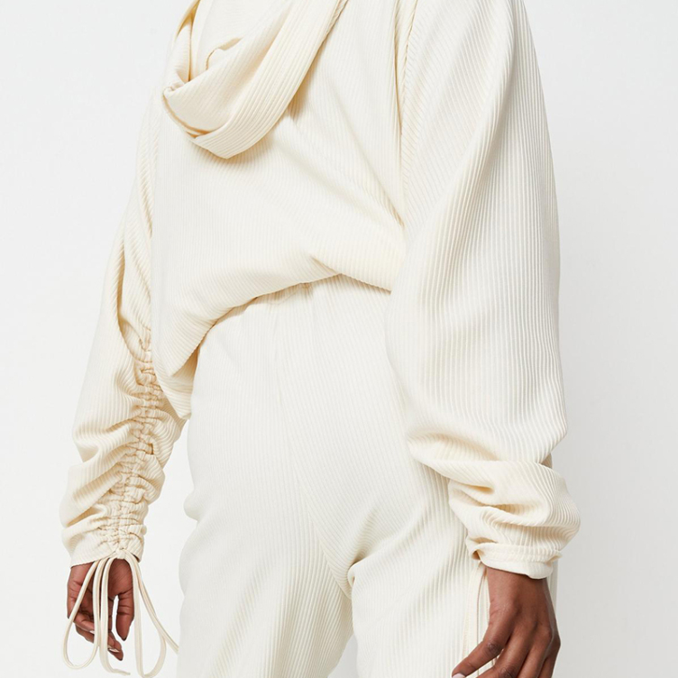 oversized hoodie