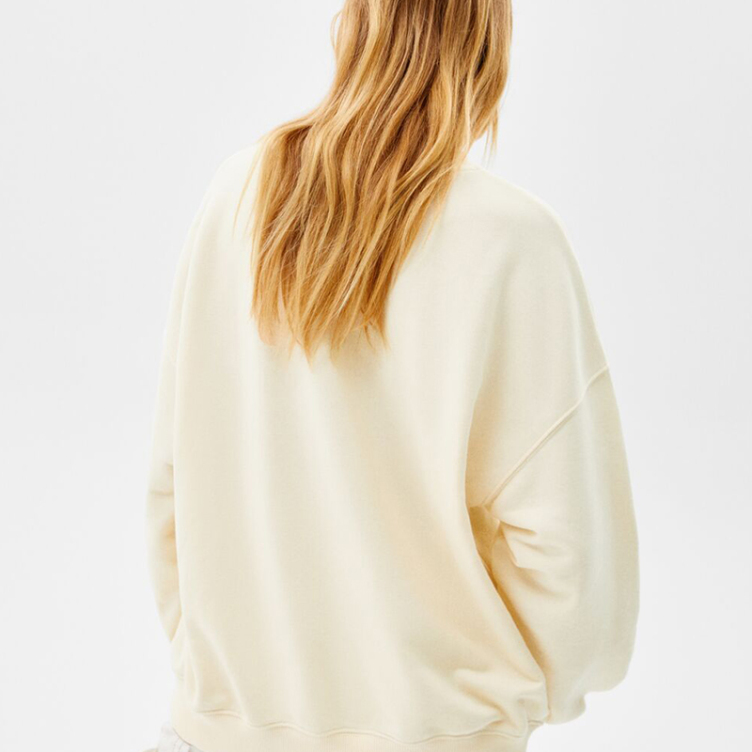sweartshirt