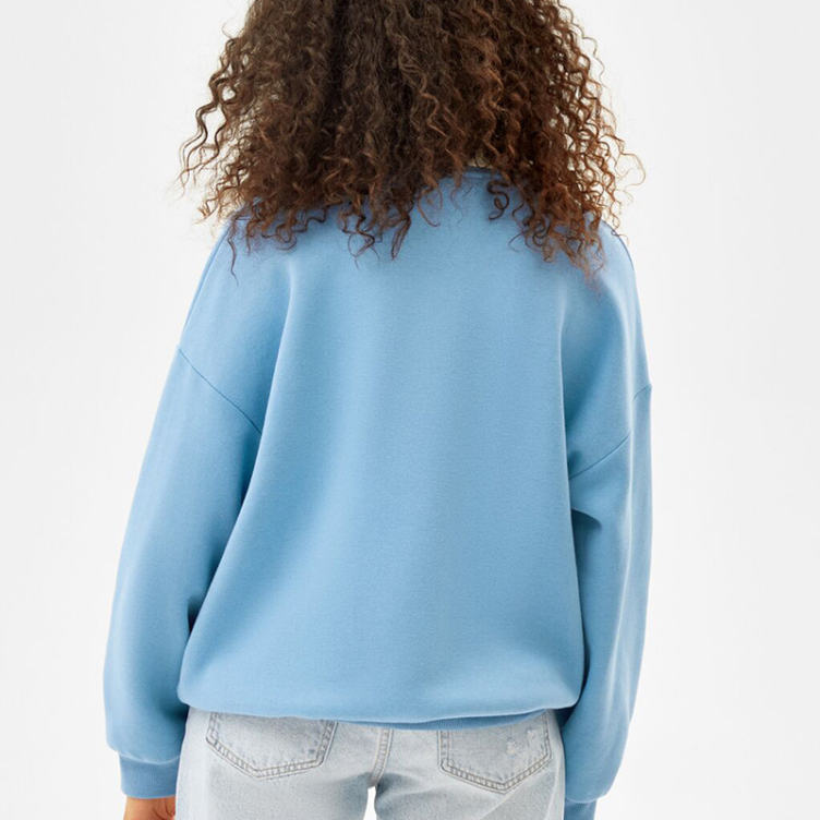 sweartshirt