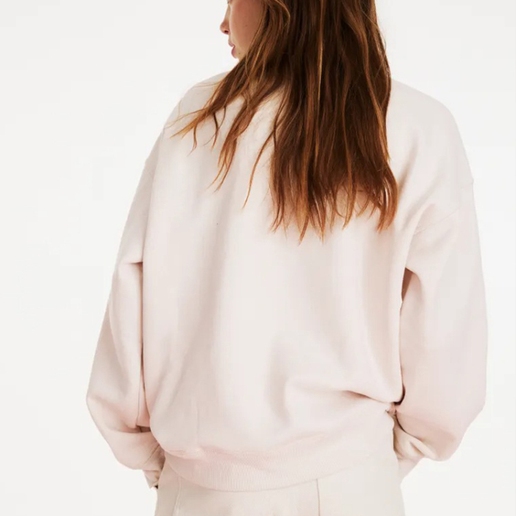 sweartshirt