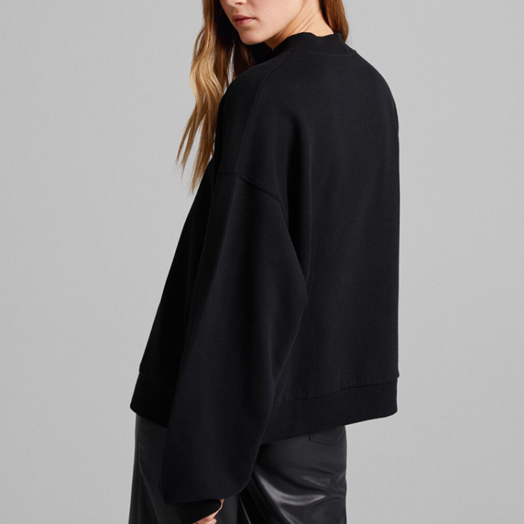 sweartshirt