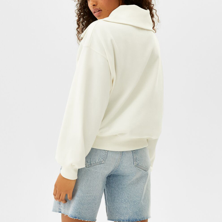 sweartshirt