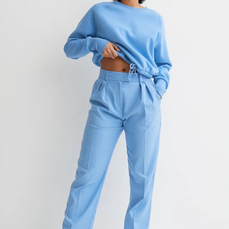 sweartshirt