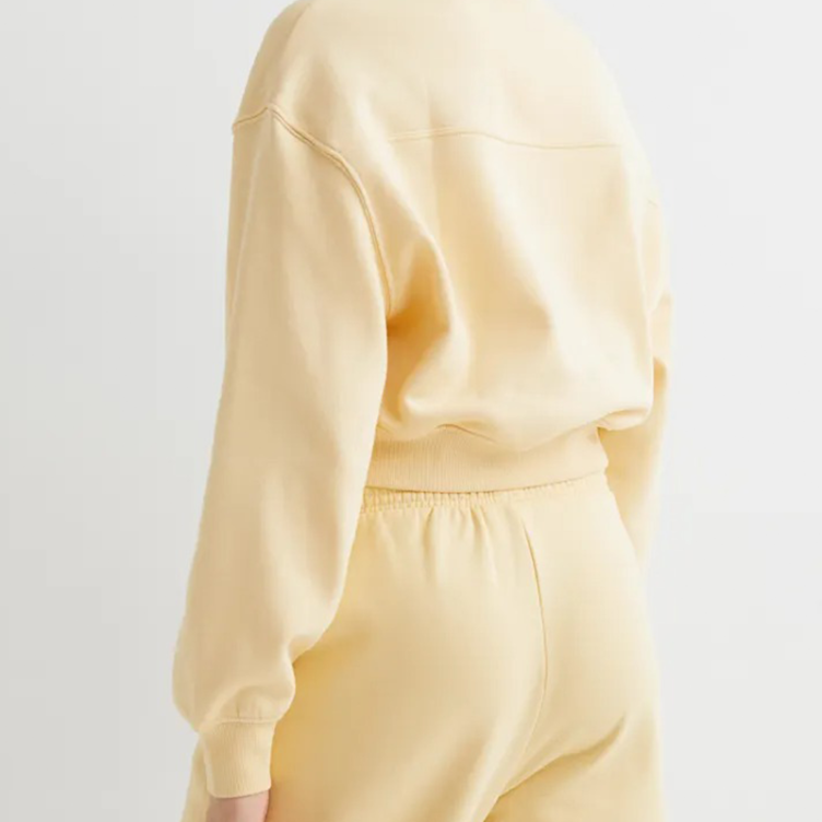 sweartshirt