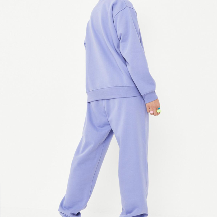 sweartshirt