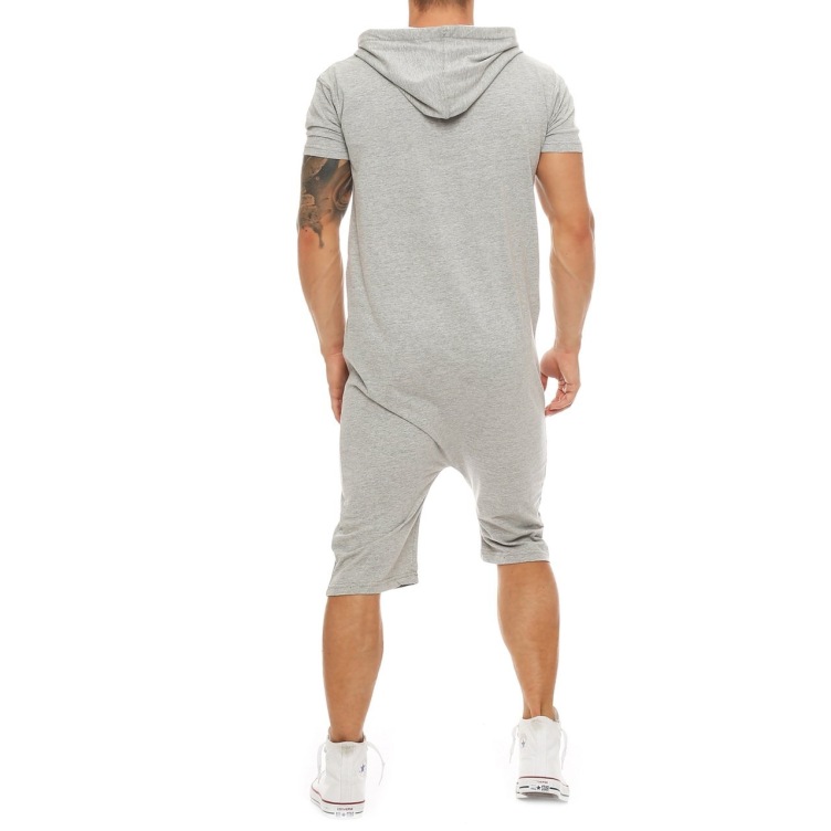 Casual camouflage sportswear