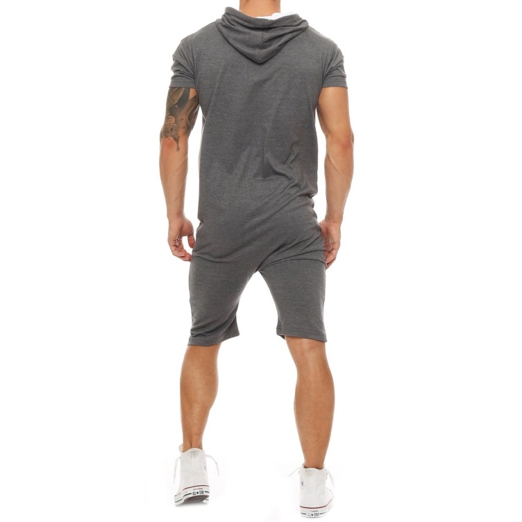 Casual camouflage sportswear