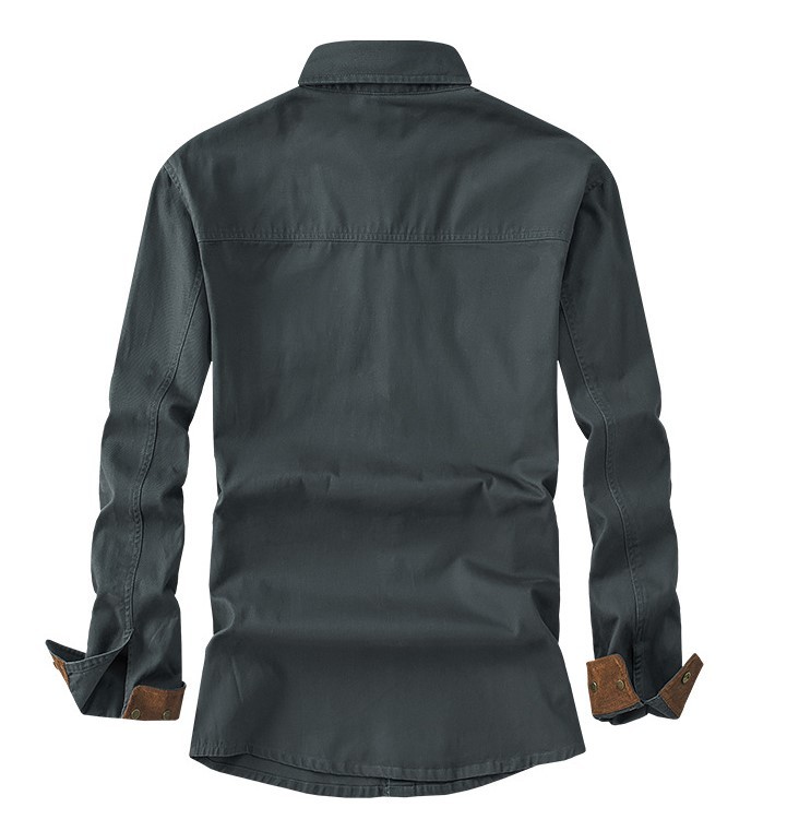Metal buttons sweatshirt