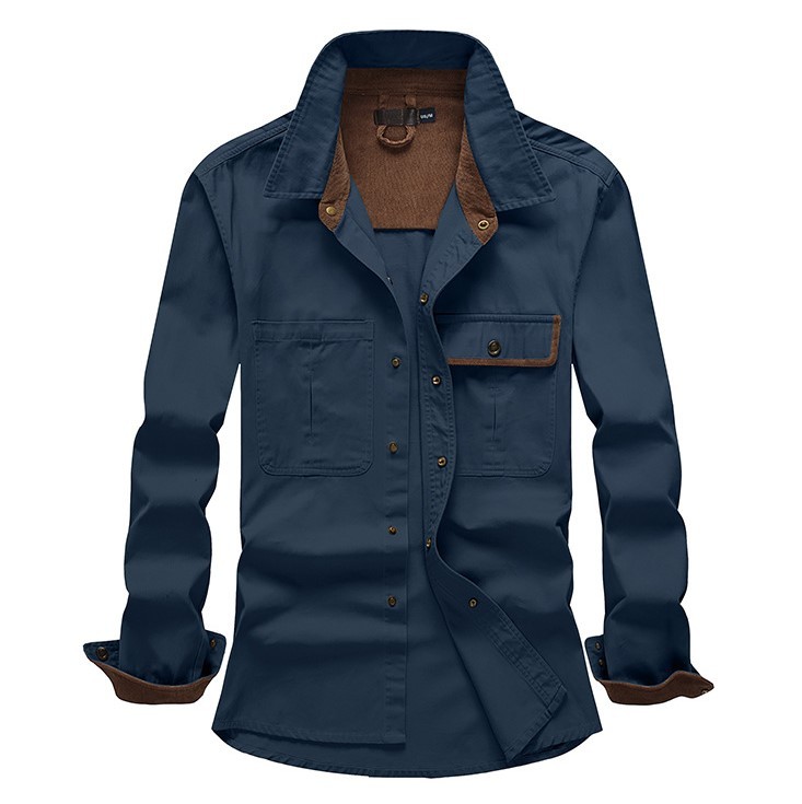 Metal buttons sweatshirt
