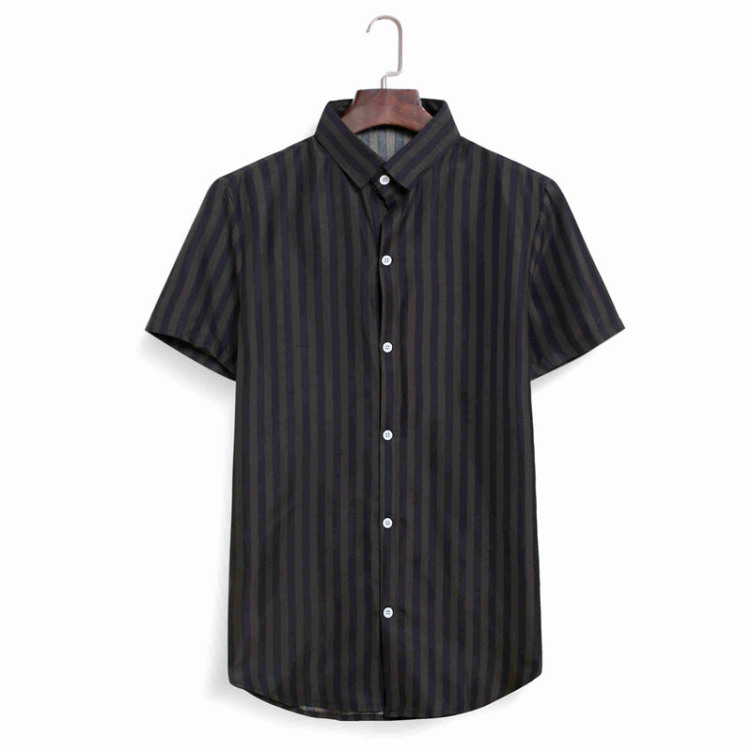 Casual short sleeved striped fashion shirt