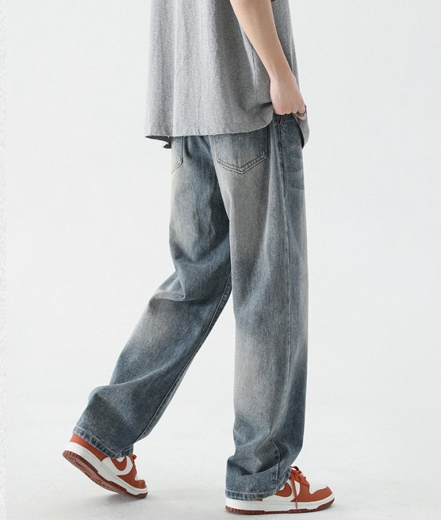 Loose straight fashion casual jeans