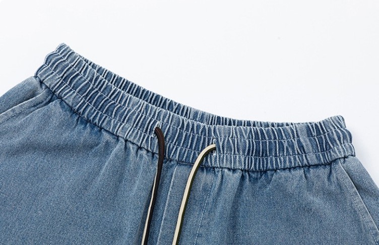 Loose casual fashion trend jeans
