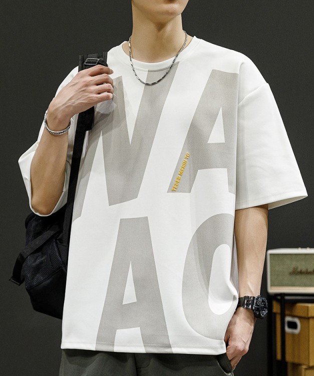 Casual trendy fashion T-shirt
