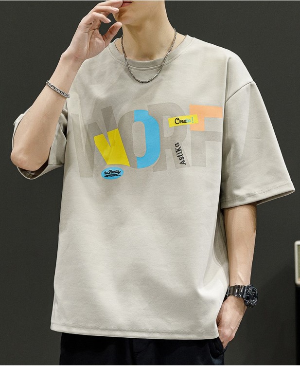 Casual trendy fashion T-shirt