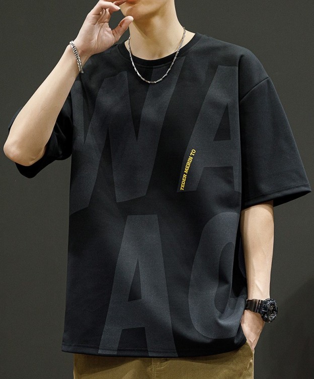 Casual trendy fashion T-shirt