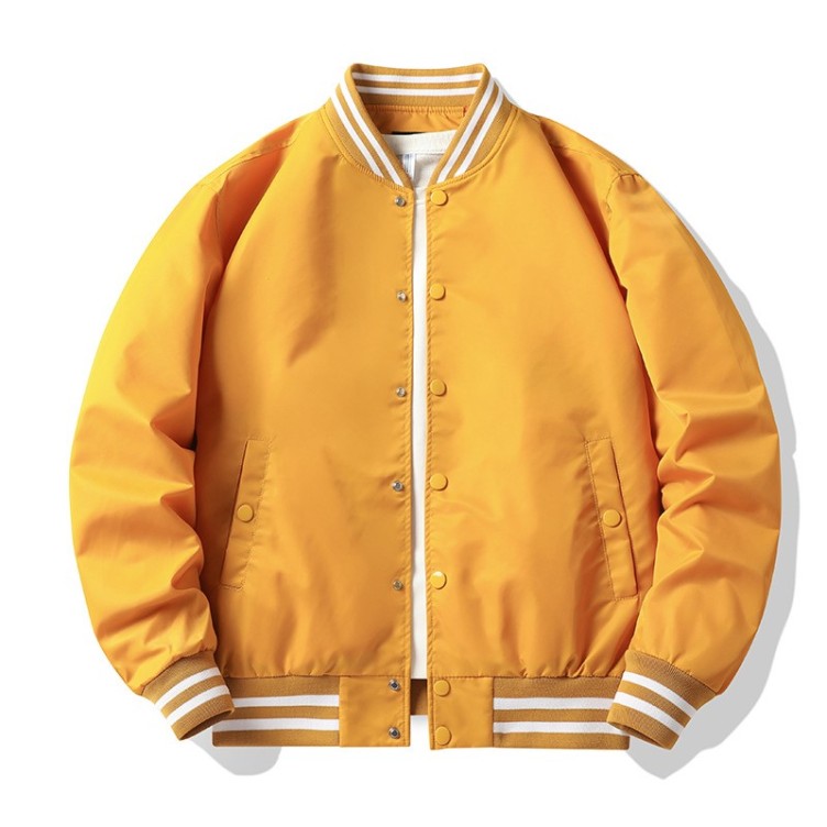 Loose fitting bomber trend jacket
