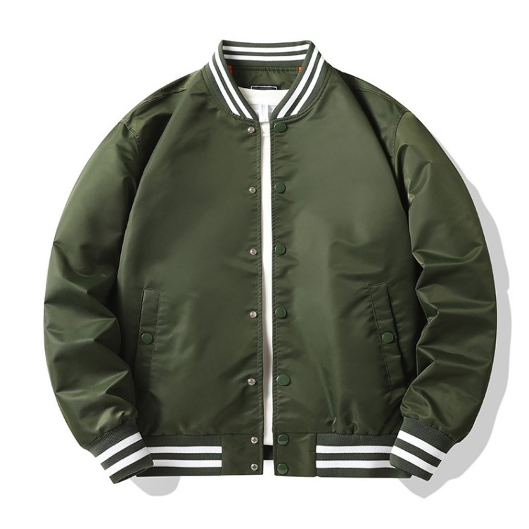 Loose fitting bomber trend jacket