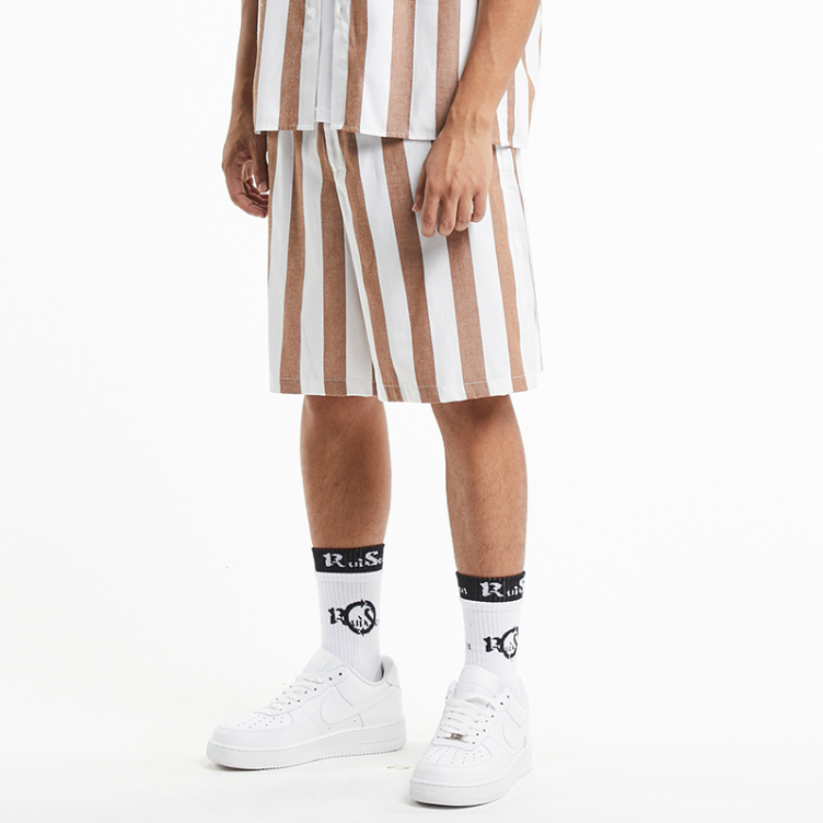 Vertical striped casual quick-dry shorts