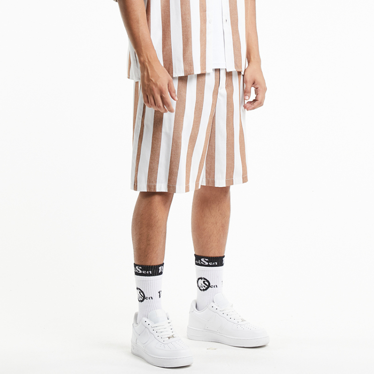 Vertical striped casual quick-dry shorts
