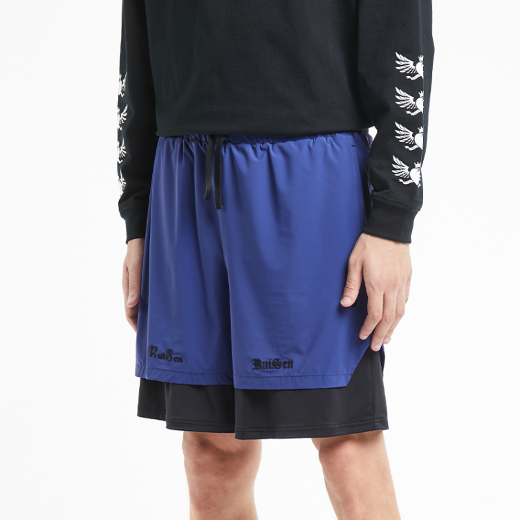 Double fabric with short opening design letter embroidered shorts