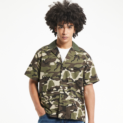 American camouflage short-sleeved shirts