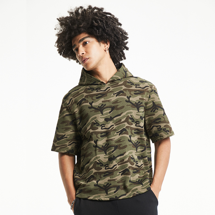 Camouflage short-sleeved hooded T-shirts