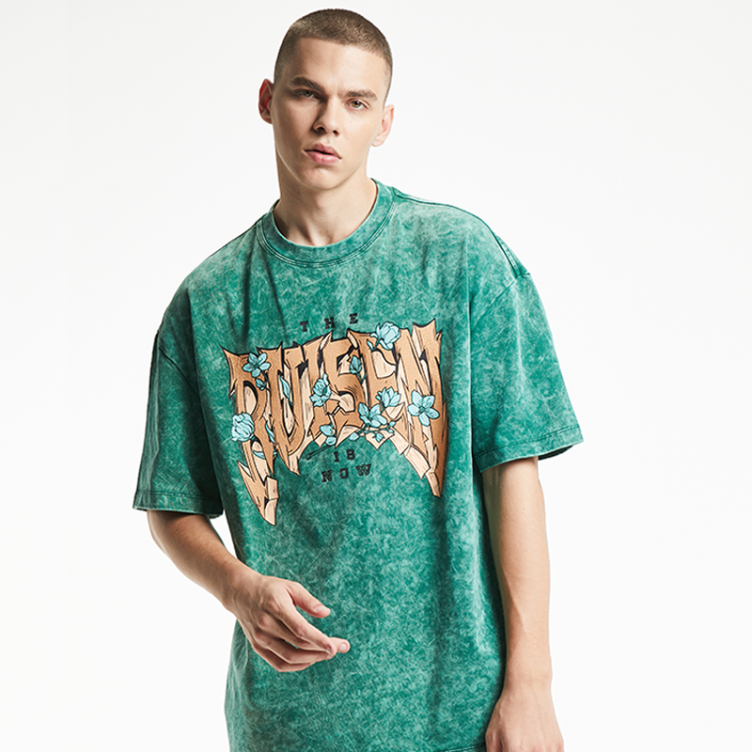 Washed to make old vintage oversize T-shirts