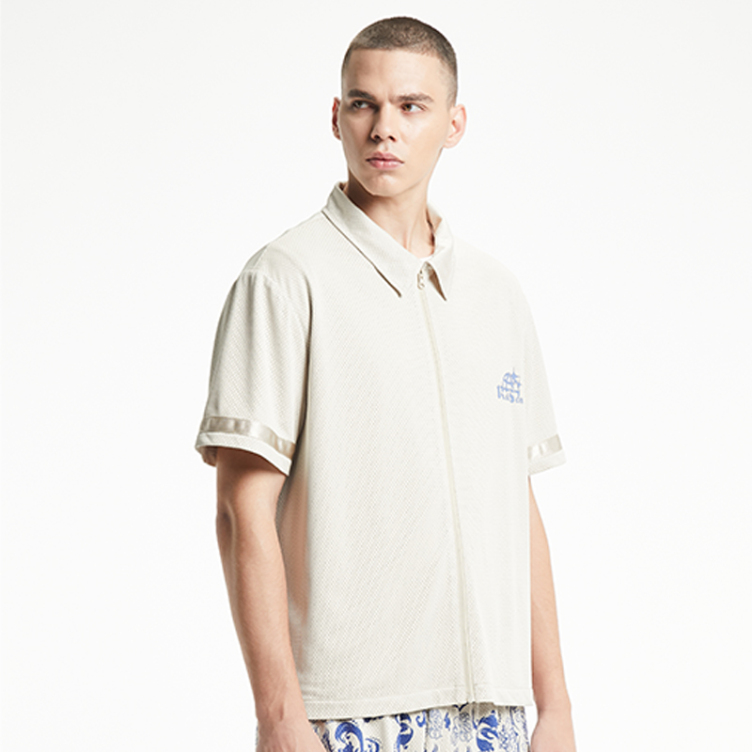 Solid color small pattern print shirts