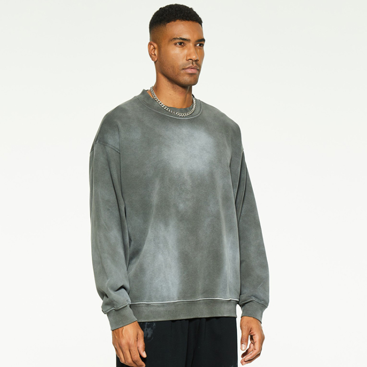 Solid color loose wash to make old sweatshirts