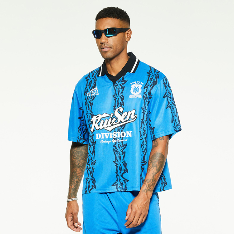 Comfortable breathable quick-drying mesh sportwear