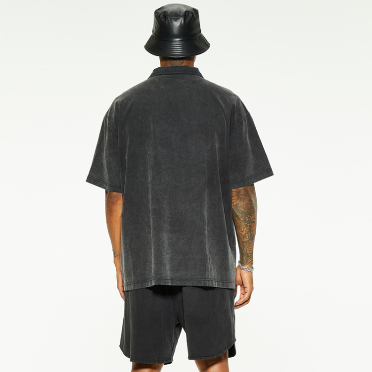 Loose holiday style washed lapel short T-shirts