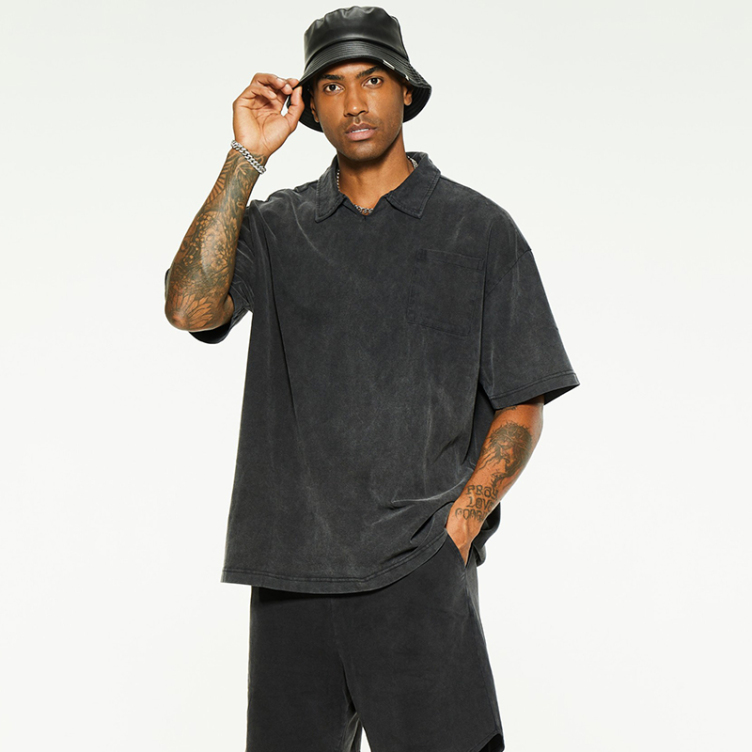 Loose holiday style washed lapel short T-shirts