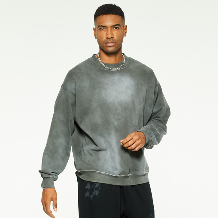 Solid color loose wash to make old sweatshirts