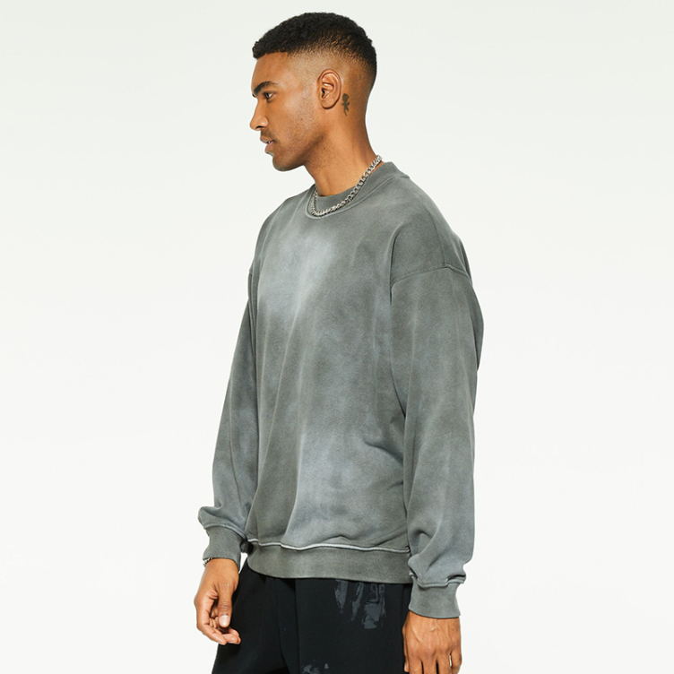 Solid color loose wash to make old sweatshirts