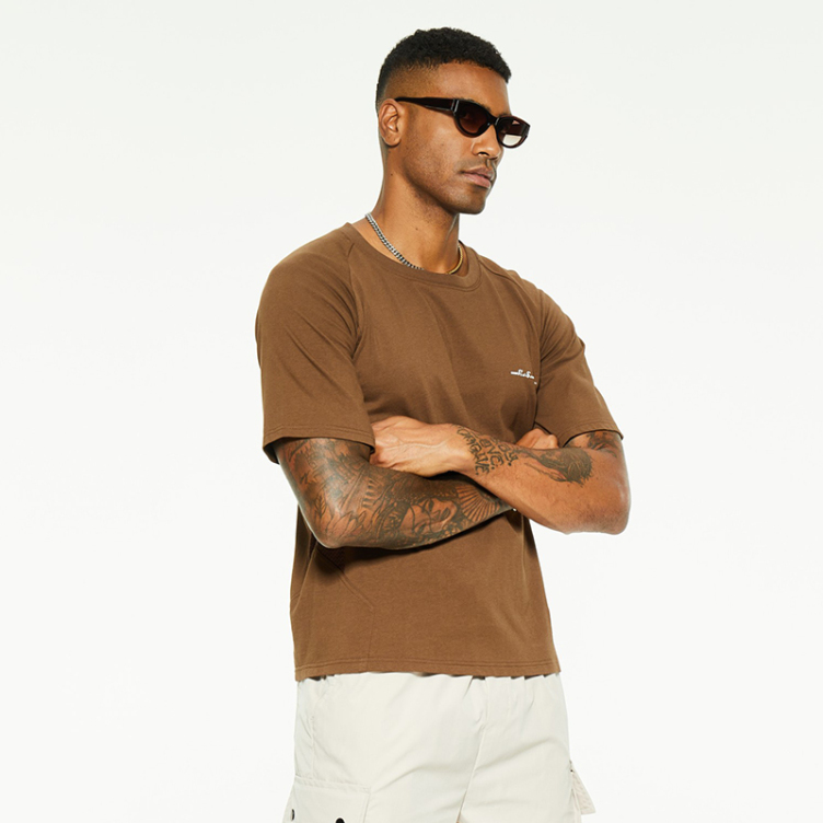 Comfortable quick-drying solid color T-shirts