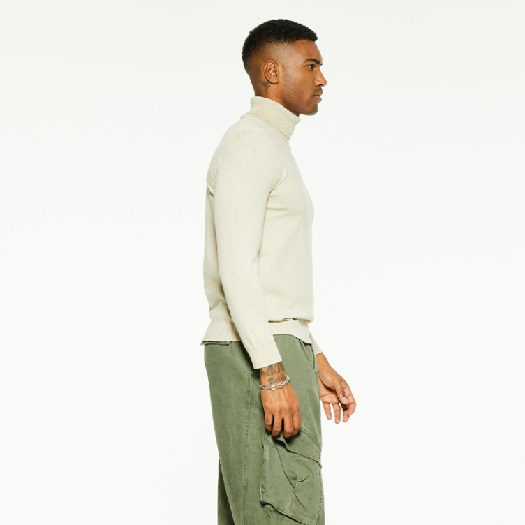 New high-neck versatile solid color slim sweater