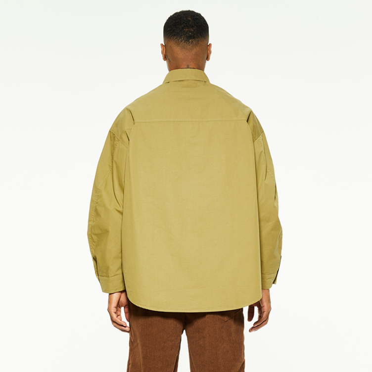 Outdoor silhouette function large-pocket cargo shirts