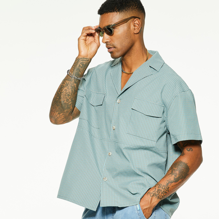 Blue and white striped premium loose short sleeve shirts