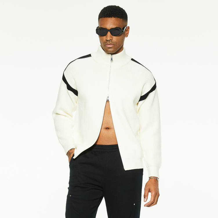 Half turtleneck striped zipper sweater