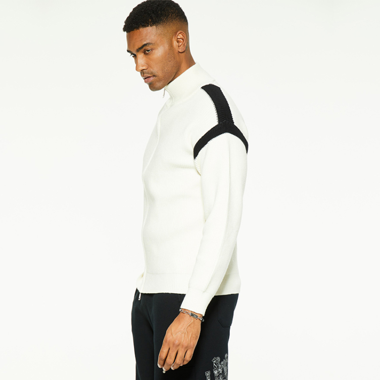 Half turtleneck striped zipper sweater