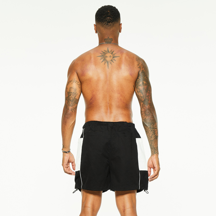 Casual bilateral heterogeneous pocket shorts