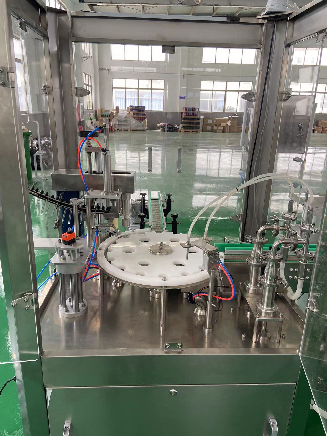 Essential oil bottling machine for drop cap, screw cap, pump cap