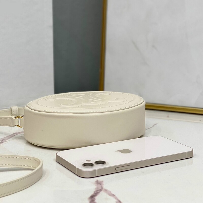 New small round cake super mini cute Fanny pack, girls look superior bag, casual concave shape street photography necessary bag