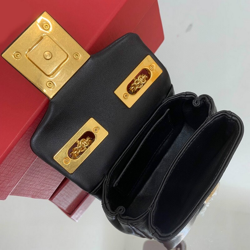 Mini size soft suede bag chain small handbag decoration oversized rivets chain bag magnetic buckle open and close soft sheep leather lining backpack