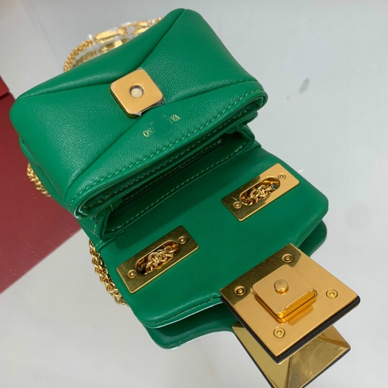 Mini size soft suede bag chain small handbag decoration oversized rivets chain bag magnetic buckle open and close soft sheep leather lining backpack