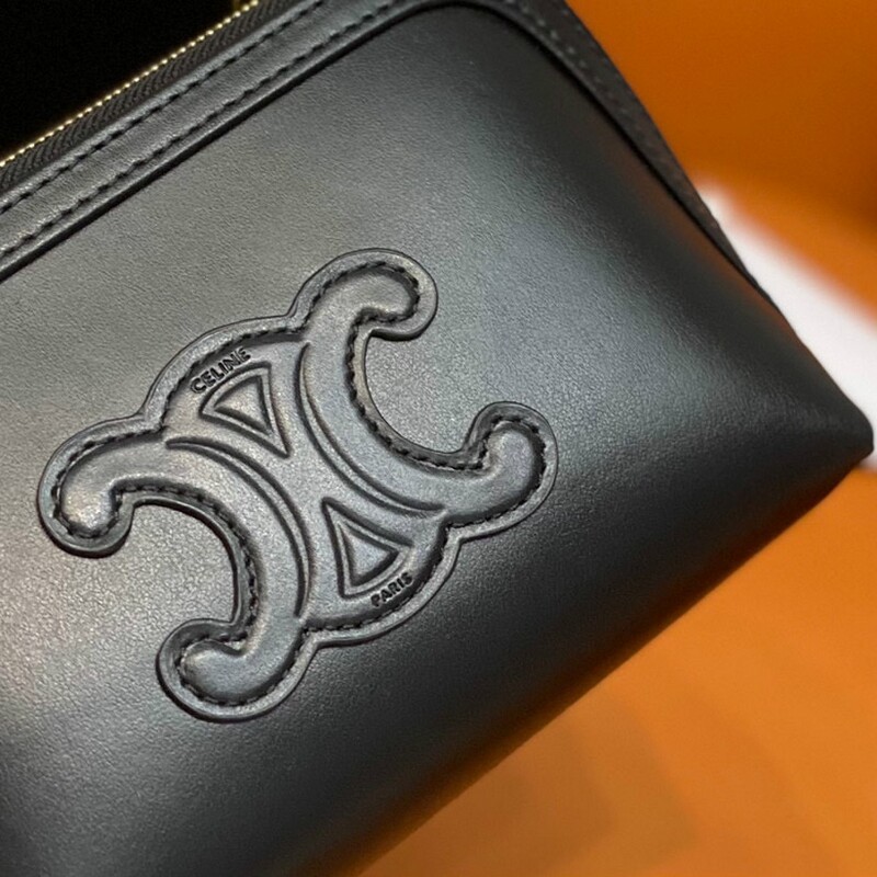 New Women's cross Body and Shoulder New Shell Bag High quality head layer smooth cow leather chain Clutch Zipper lock