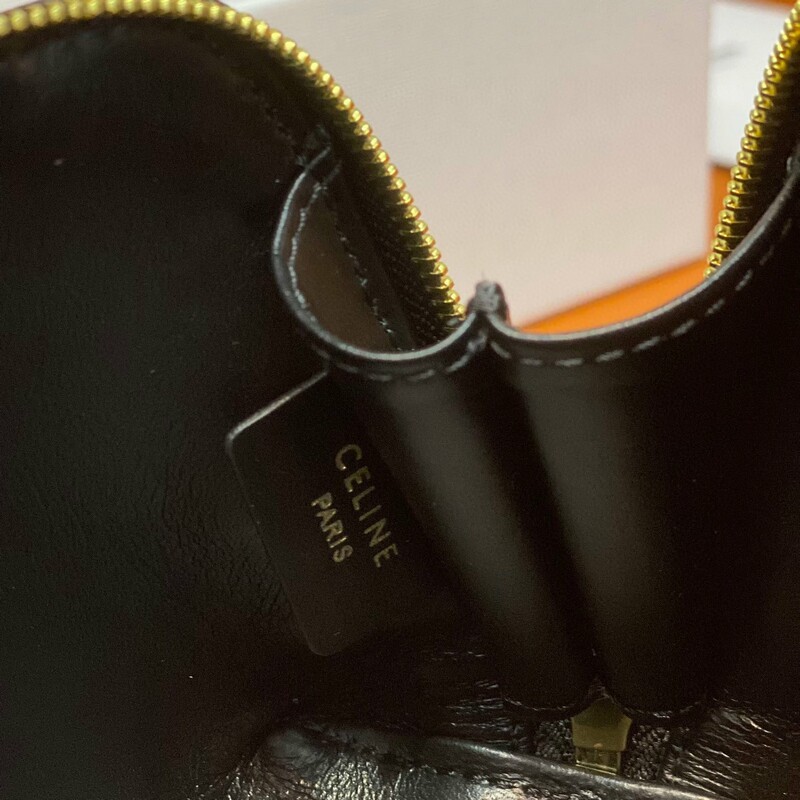 New Women's cross Body and Shoulder New Shell Bag High quality head layer smooth cow leather chain Clutch Zipper lock