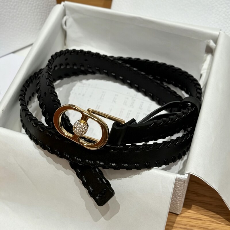 Women's summer belt with 2CM diamond metal buckle, leather belt with woven texture, versatile waistband for short pants