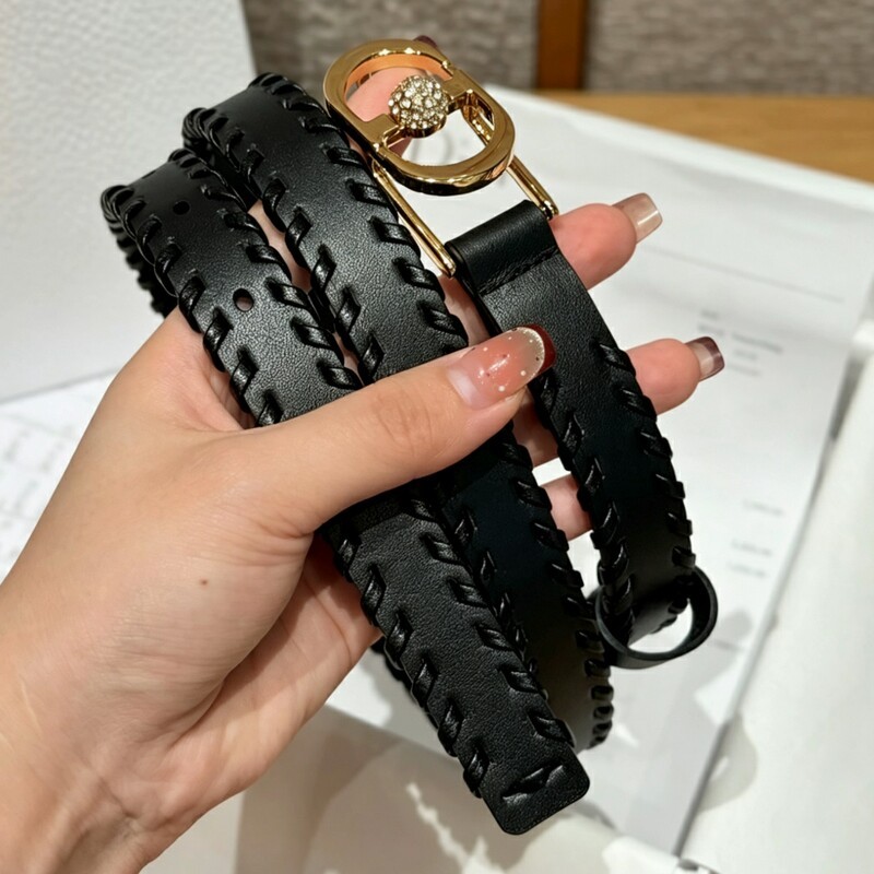 Women's summer belt with 2CM diamond metal buckle, leather belt with woven texture, versatile waistband for short pants
