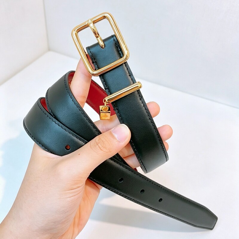 Hao Xiaowu's new style women's leather belt, fashionable genuine leather trim, versatile for jeans, 2.5 needle buckle, fashionable women's belt